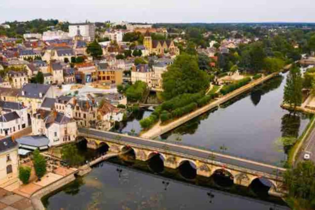 Charmant Studio Vierzon Exterior foto