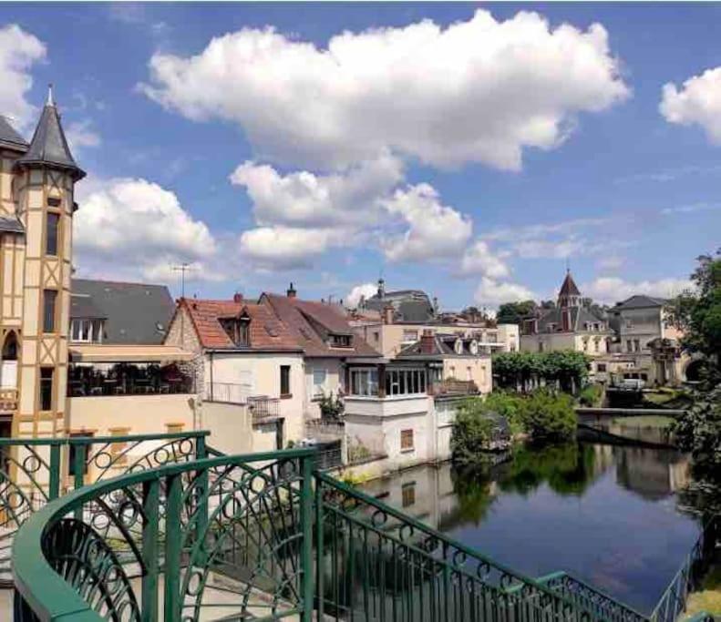 Charmant Studio Vierzon Exterior foto